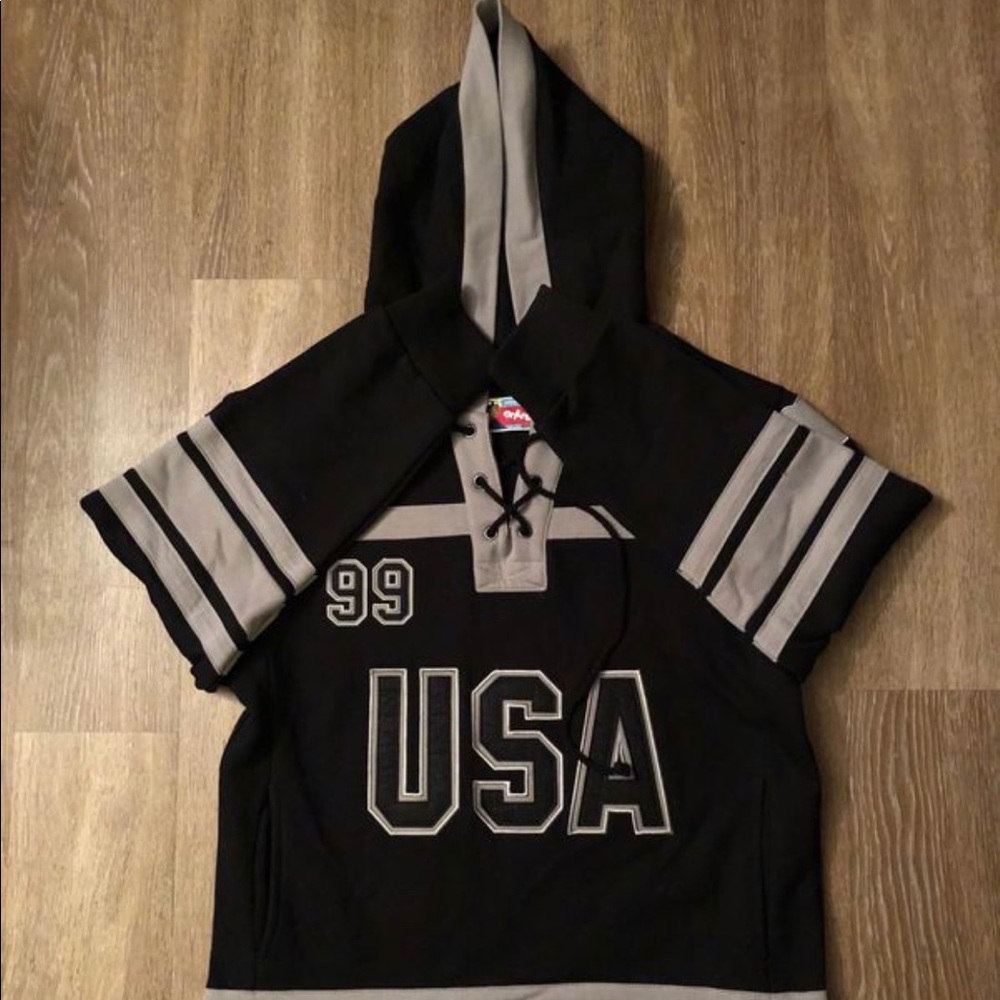 Entree hoodie jersey